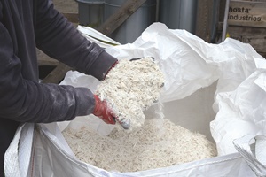 DecomBlades and 3B team up for the recycling of glass fibre in wind turbine blades